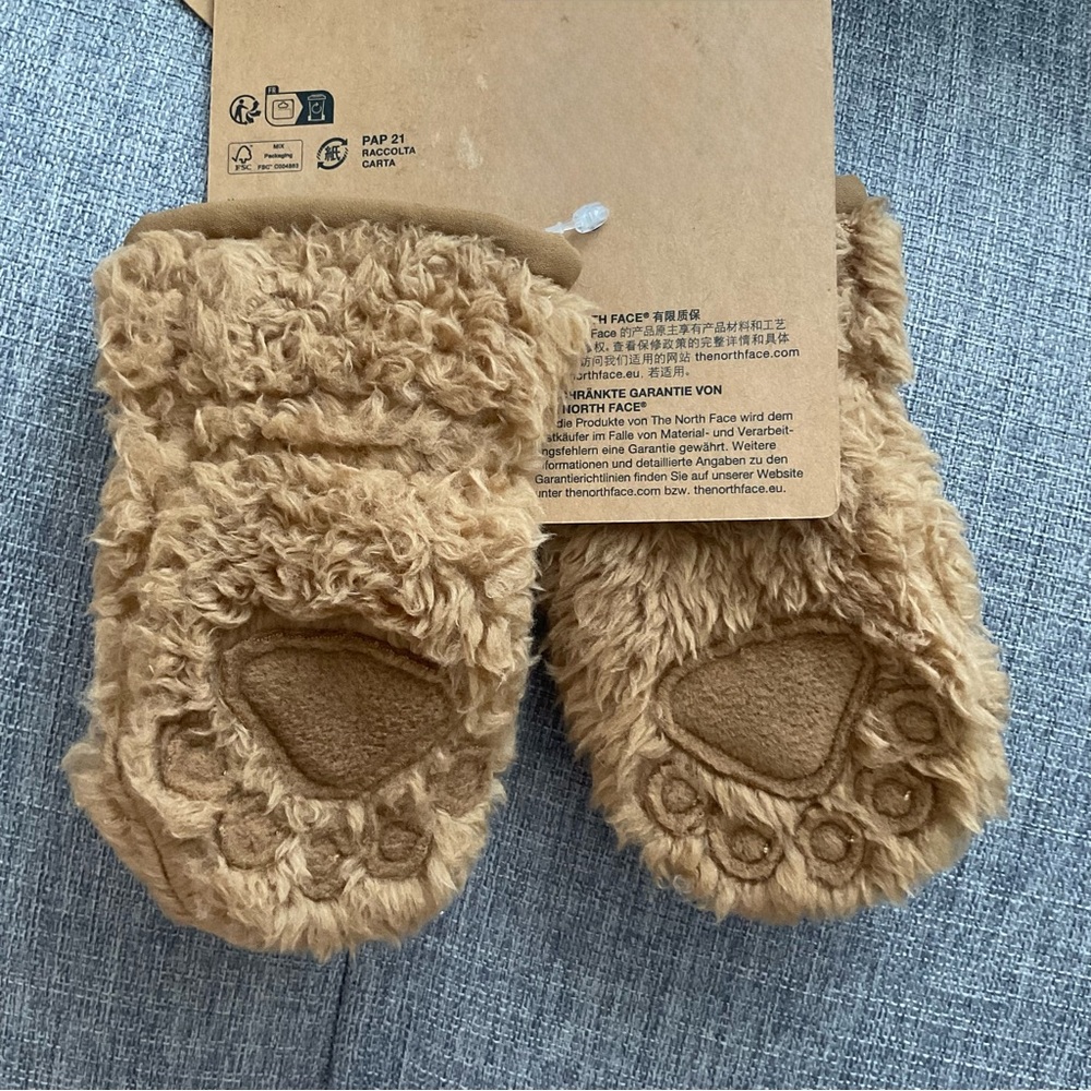 THE NORTH FACE. Baby Mittens - Picture 3 of 5